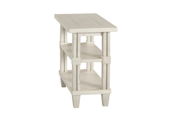 Hammary Grand Bay Wayland Chairside Table