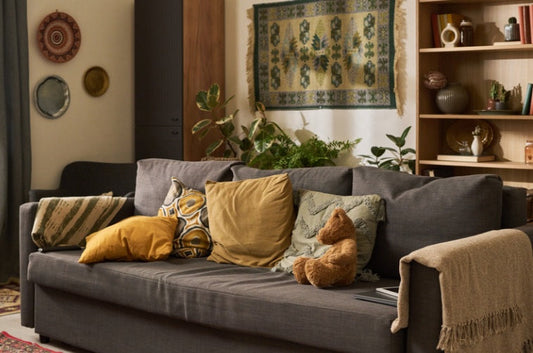 Embrace the Fall Chill: Creating the Ultimate Cozy Living Room