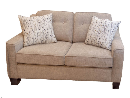 4731 Loveseat