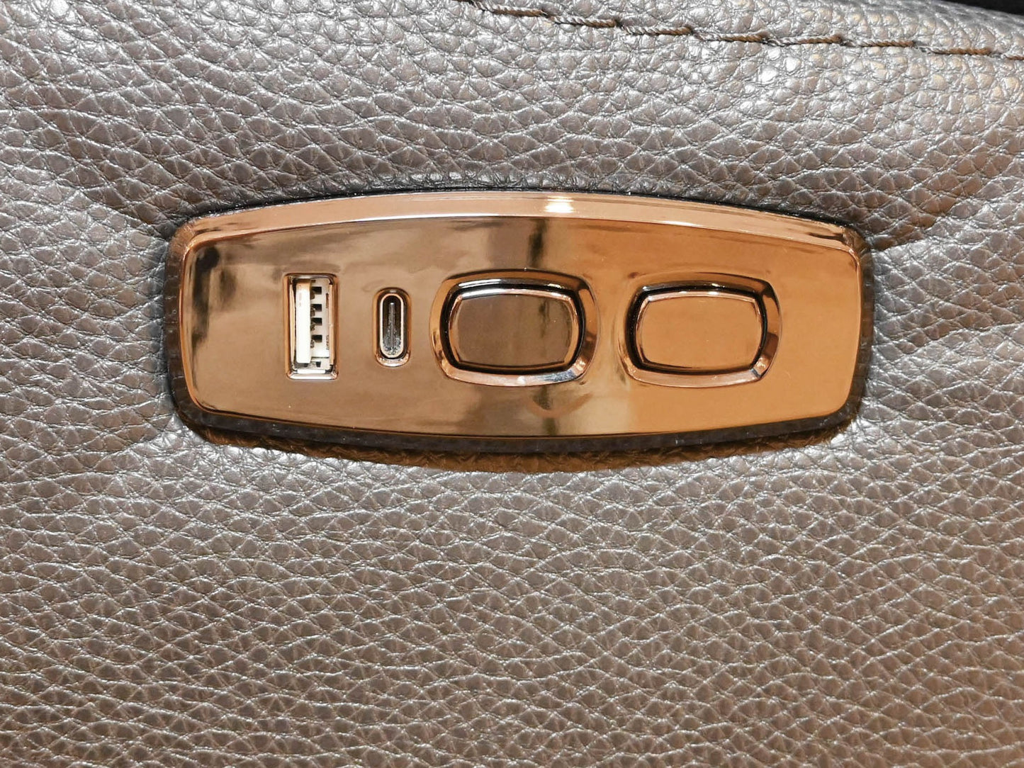 K-Motion 6 Piece Power Sectional w/console