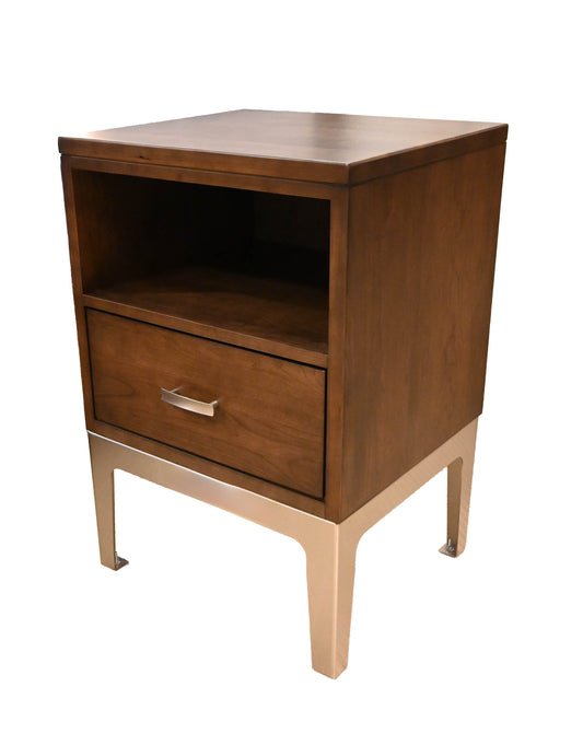 Durham Defined Distinction Night Table 1 Drawer